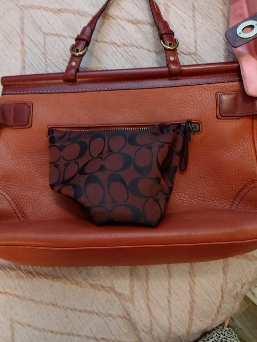 Coach Vintage Soho Dowel Satchel 2004 Coral With Red Trim - Picture 13 of 15